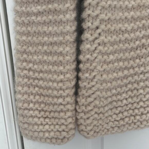 Callina Alpaca Wool Cable Knit Sweater Cream Color Size Small/Medium - Picture 3 of 12